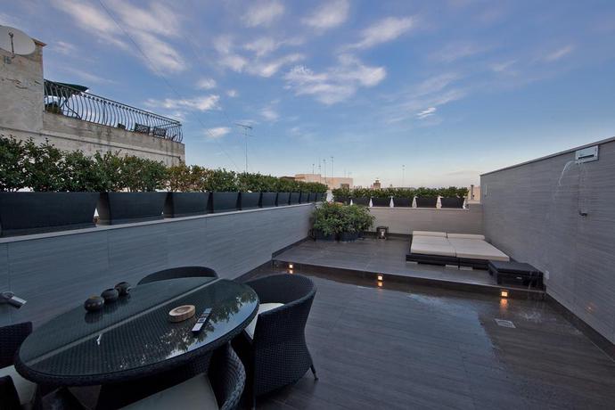 Imagen de los exteriores del B&B Zenthe Small Luxury. Foto 4