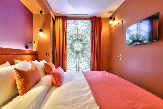 Imagen de la habitación del Boutique 33 Marbeuf. Foto 12