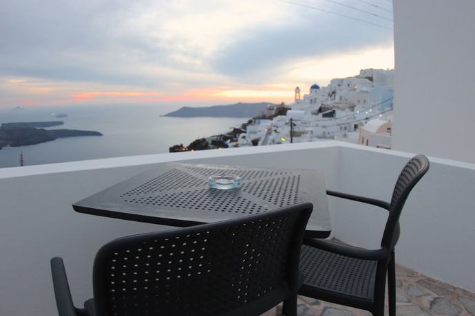 Imagen de los exteriores del Boutique Agave Santorini Design. Foto 11