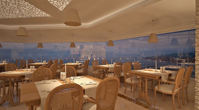 Imagen del bar/restaurante del Boutique Altes Hotel. Foto 5
