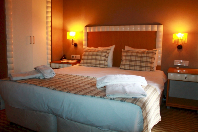 Imagen de la habitación del Boutique Alyon Suite Hotel. Foto 9