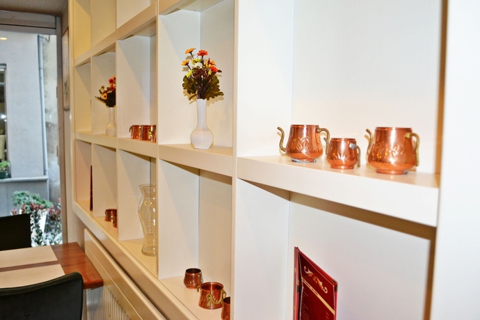 Imagen de los interiores del Boutique Alyon Suite Hotel. Foto 16
