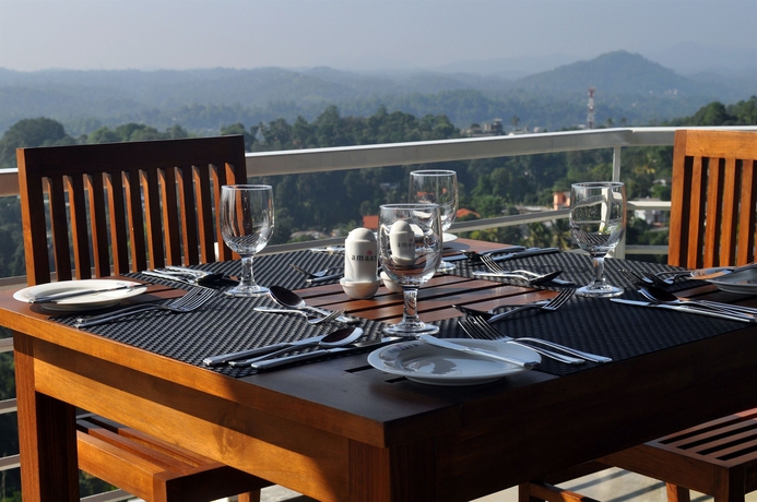 Imagen de la habitación del Boutique Amaara Sky Hotel. Foto 6