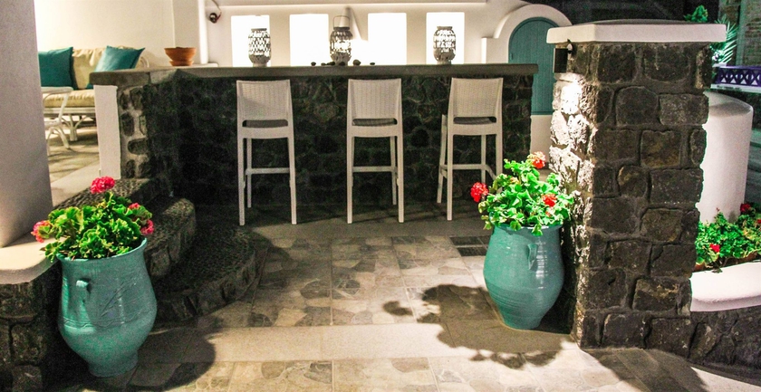 Imagen del bar/restaurante del Boutique Anastasia Princess Luxury Beach Residence, Adults Only. Foto 3