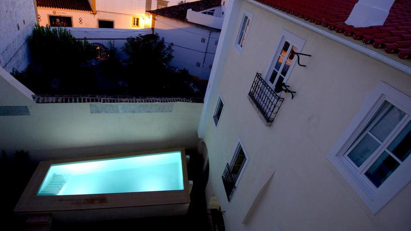 Imagen de los exteriores del Boutique Aparthotel Casa Morgado Esporão. Foto 4