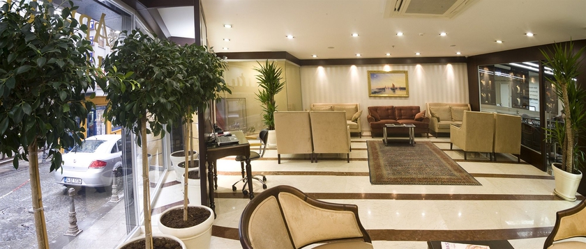 Imagen de los interiores del Boutique Aprilis. Foto 16