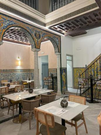 Imagen general del Boutique Arco de la Seda. Foto 6