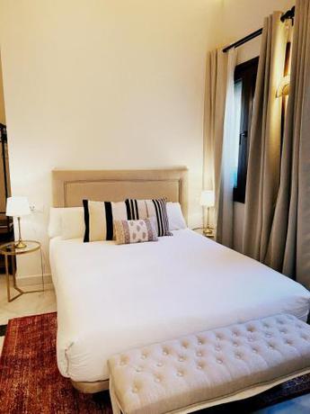 Imagen general del Boutique Arco de la Seda. Foto 16