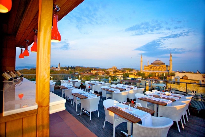 Imagen del bar/restaurante del Boutique Arden City Hotel - Special Class. Foto 2