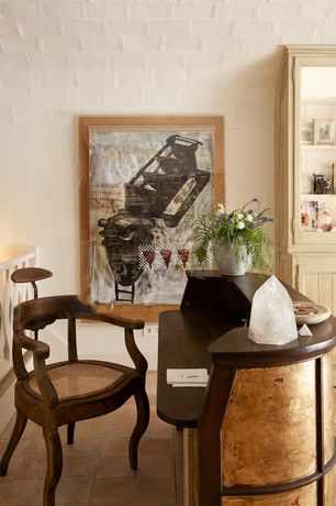 Imagen de los interiores del Boutique Arkh&eacute; Boutique de Pals. Foto 12