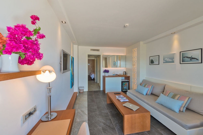 Imagen de la habitación del Boutique Avantgarde Hotel Yalıkavak - Class. Foto 6