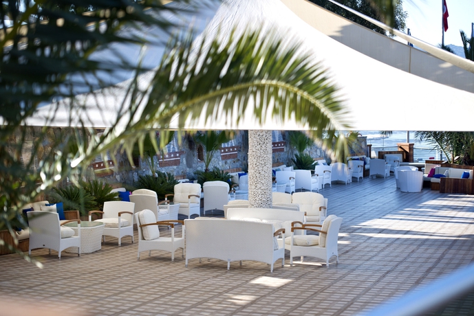 Imagen de los exteriores del Boutique Avantgarde Hotel Yalıkavak - Class. Foto 8