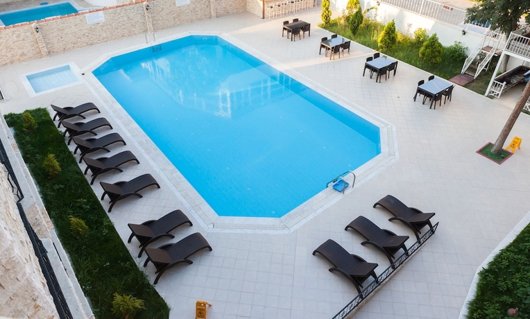 Imagen de la piscina del Boutique Ayapam Hotel. Foto 16