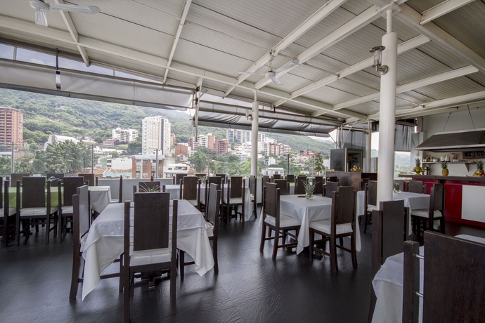 Imagen del bar/restaurante del Boutique Ayenda 1415 Las Vegas Granada. Foto 2