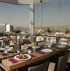 Imagen del bar/restaurante del Boutique Boutique Argentum Hotel. Foto 3