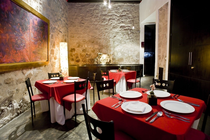 Imagen del bar/restaurante del Boutique Cantera Diez Hotel. Foto 5
