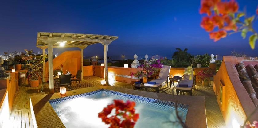 Imagen de la piscina del Boutique Casa Pestagua Relais Châteaux. Foto 14