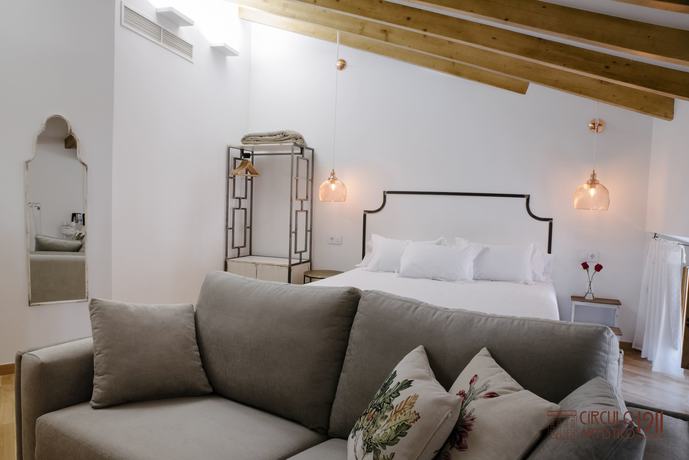 Imagen de la habitación del Boutique Círculo Artístico 1911 Hotel. Foto 8