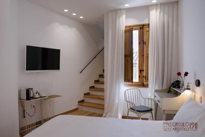 Imagen de la habitación del Boutique Círculo Artístico 1911 Hotel. Foto 12