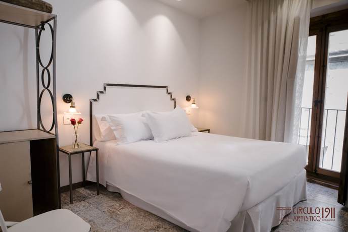 Imagen de la habitación del Boutique Círculo Artístico 1911 Hotel. Foto 14
