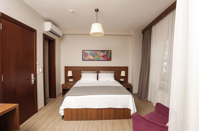 Imagen de la habitación del Boutique Cordis Hotel. Foto 11