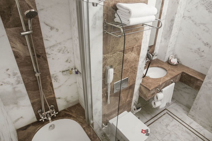 Imagen de la habitación del Boutique Corinne Art and Hotel. Foto 15