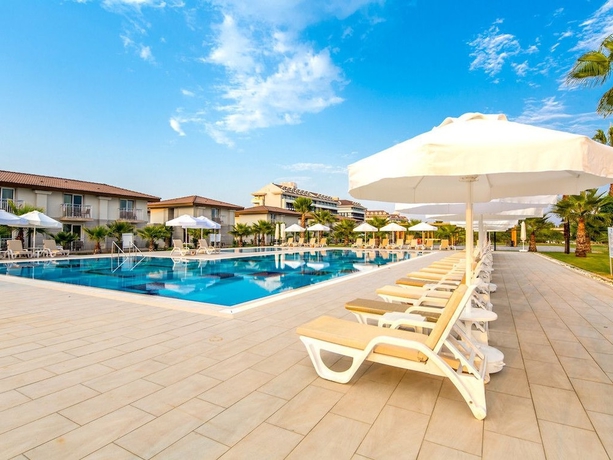 Imagen de la piscina del Boutique Crystal Boutique, BELEK. Foto 14