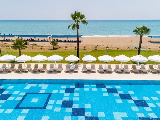 Imagen de la piscina del Boutique Crystal Boutique, BELEK. Foto 16