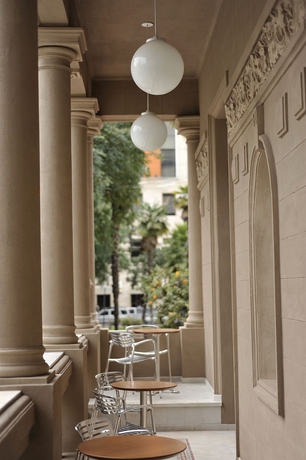 Imagen de los exteriores del Boutique Design Suites Salta. Foto 6