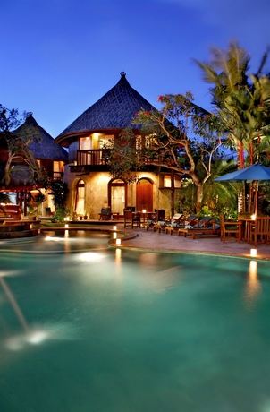 Imagen de la piscina del Boutique Dewani Villa Resort. Foto 14