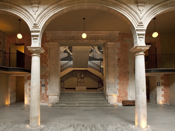 Imagen de los interiores del Boutique Downtown, Ciudad de México. Foto 19