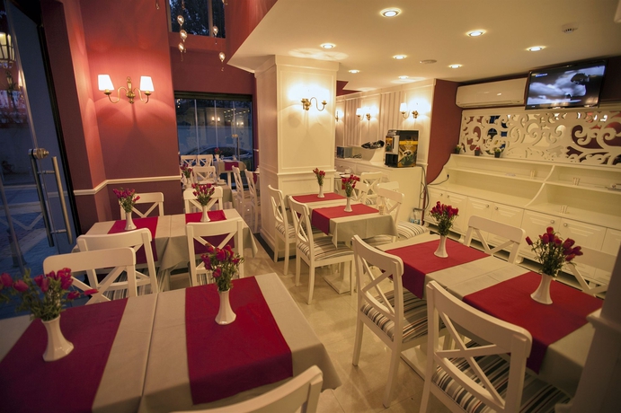 Imagen del bar/restaurante del Boutique Dream Bosphorus Hotel. Foto 3