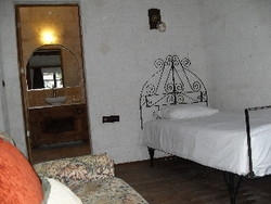 Imagen general del Boutique El Puente Cave Hotel. Foto 2