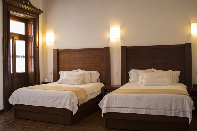 Imagen de la habitación del Boutique El Serafin Hotel. Foto 9