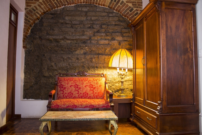 Imagen de los interiores del Boutique El Serafin Hotel. Foto 16