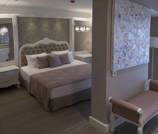 Imagen de la habitación del Boutique Ena Hotel. Foto 7