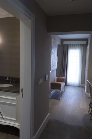 Imagen de la habitación del Boutique Ena Hotel. Foto 14