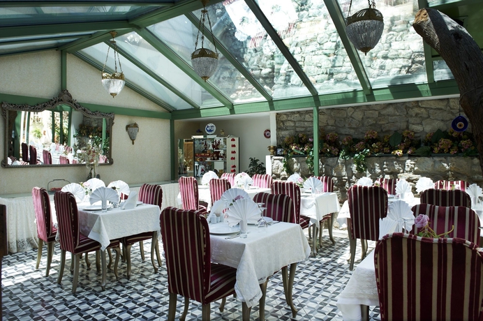 Imagen del bar/restaurante del Boutique Erten Konak - Special Class. Foto 3