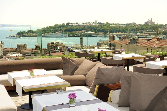 Imagen de los exteriores del Boutique Georges Hotel Galata. Foto 9