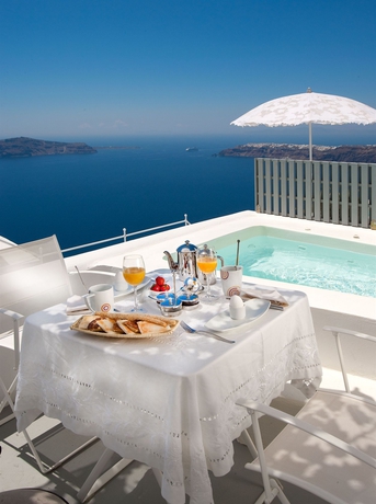 Imagen del bar/restaurante del Boutique Grace Hotel Santorini, Auberge Resorts Collection. Foto 3