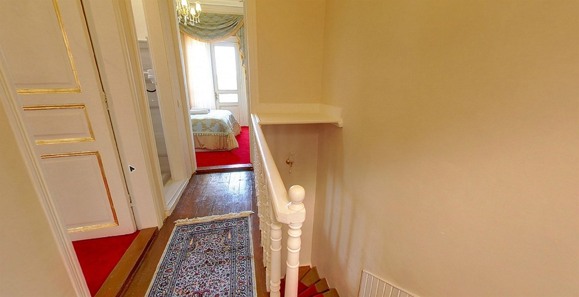 Imagen de los interiores del Boutique Hhk. Foto 15