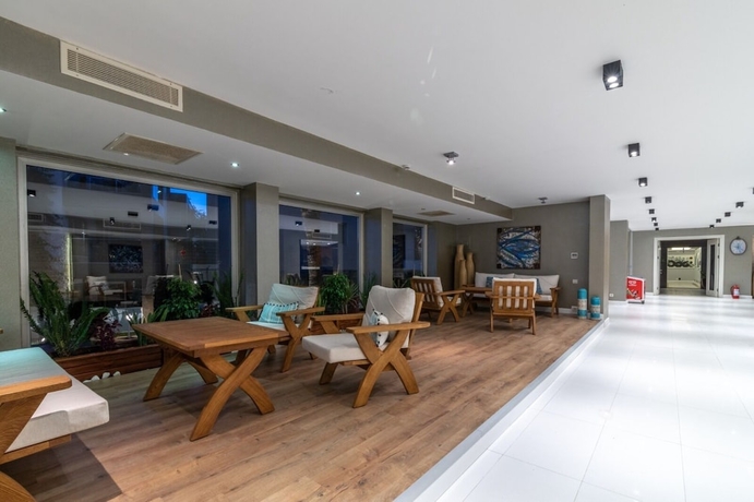 Imagen de los interiores del Boutique Highlight. Foto 19