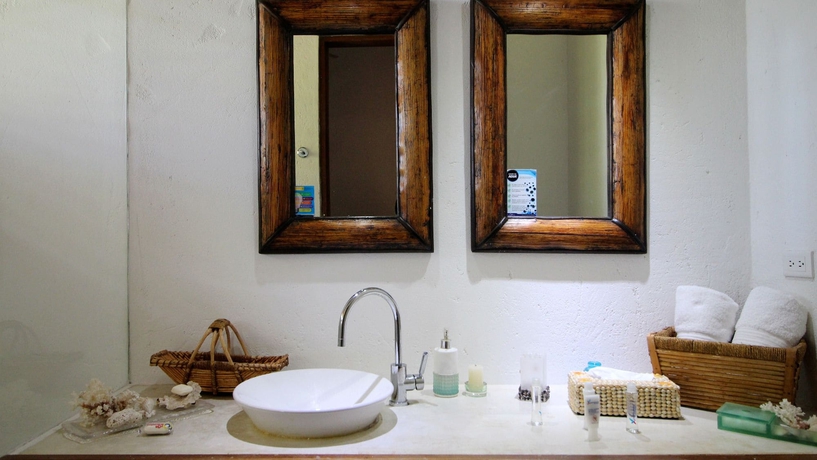 Imagen de la habitación del Boutique Hotel Acantilado De La Tierra. Foto 13