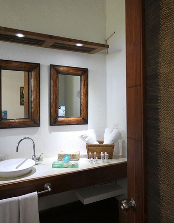 Imagen de la habitación del Boutique Hotel Acantilado De La Tierra. Foto 16