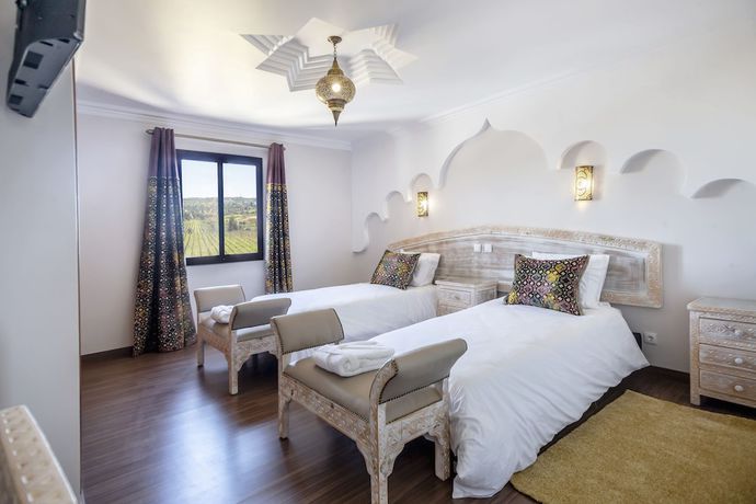 Imagen de la habitación del Boutique Hotel Al Karob Yoga. Foto 6