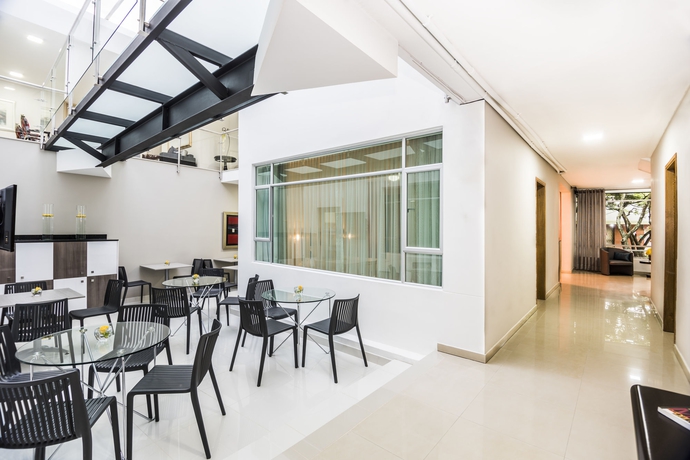 Imagen del bar/restaurante del Boutique Hotel Asturias Medellin. Foto 2