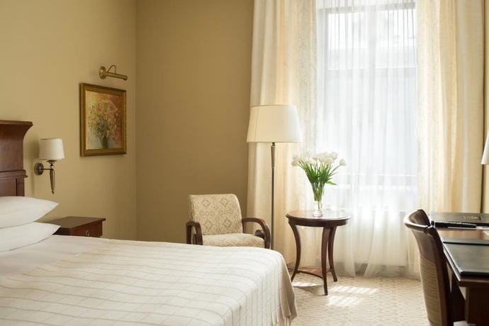 Imagen de la habitación del Boutique Hotel Leopolis. Foto 10