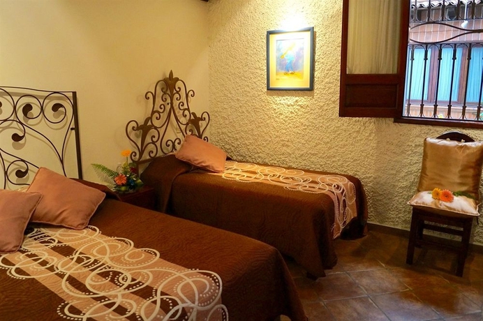 Imagen de la habitación del Boutique Hotel Mes&oacute;n De Los Remedios. Foto 8