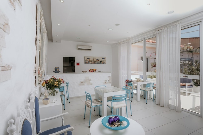 Imagen de los interiores del Boutique Hotel Opera. Foto 17