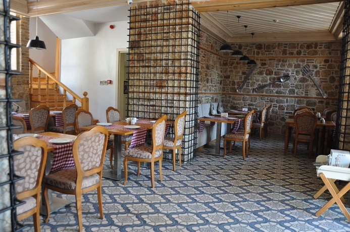 Imagen del bar/restaurante del Boutique Hotel Puding. Foto 2